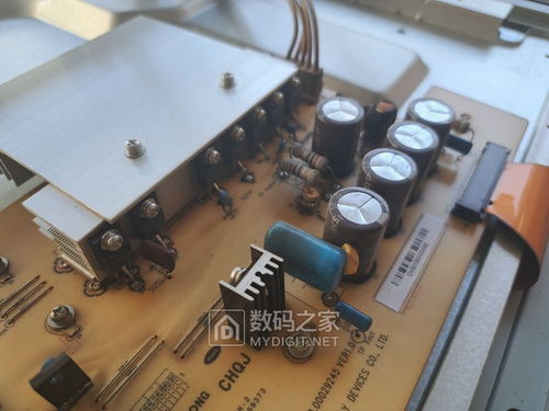 拆修長虹50寸等離子電視機(jī)自動(dòng)關(guān)機(jī)