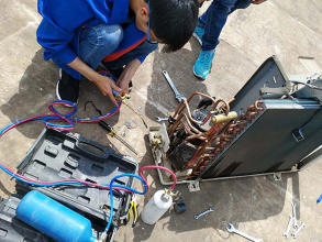 溫江太陽能熱水器維修電話熱水器上門維修費(fèi)壁掛爐電路板維修家電冷風(fēng)冰箱維修洗衣機(jī)漏水如何維修